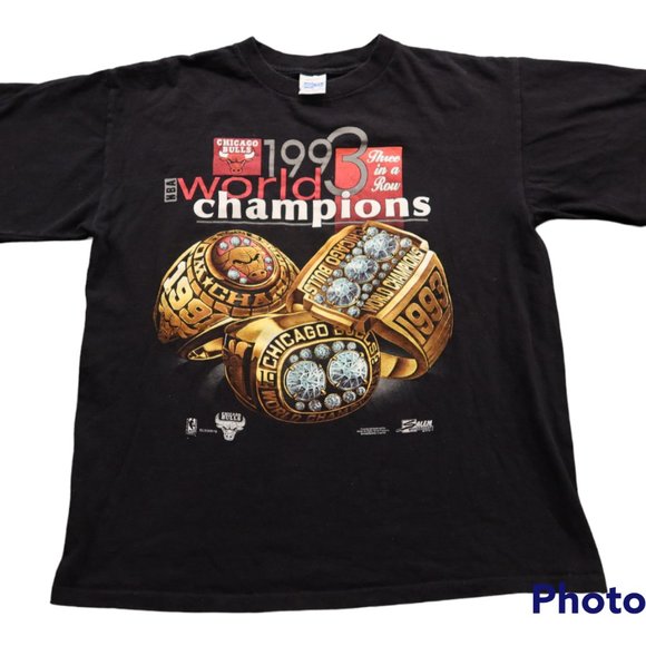 Vintage 1993 Chicago Bulls Salem Three Peat World Champions Black T Shirt Mens L